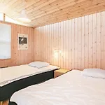 別荘 10 Person In Farso-by Traum